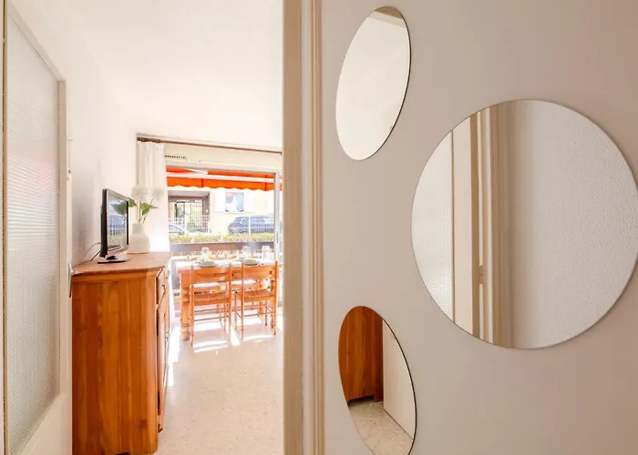 Apartment Le Grand Large-1 By Interhome Sainte-Maxime